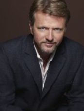 Aidan Quinn