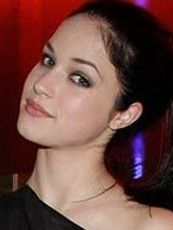 Alexis Knapp