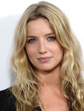 Annabelle Wallis