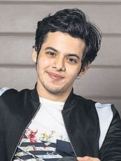 Darsheel Safary
