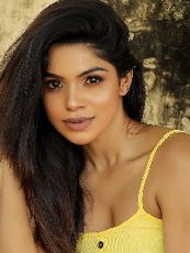 Divya Bharti (Telugu Actress)