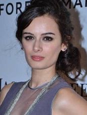 എവ്‌ലിന്‍ ശര്‍മ