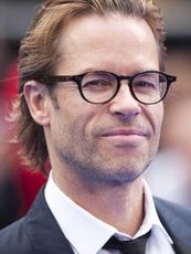 Guy Pearce
