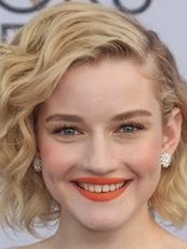 Julia Garner