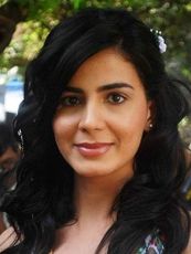 Kirti Kulhari