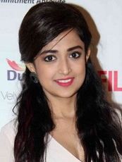 Monali Thakur