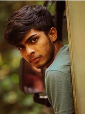 നസ്ലിന്‍ കെ.ഗഫൂര്‍