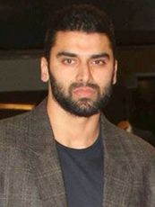 Nikitin Dheer
