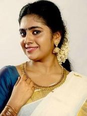 നിമിഷ സജയന്‍