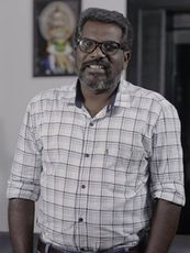 പ്രമോദ് വെളിയനാട്