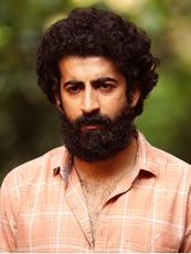 റോഷന്‍ മാത്യു