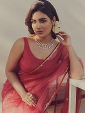 സംയുക്ത മേനോന്‍