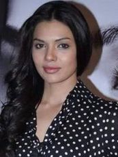 Sara Loren