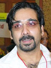 വിനീത്‌