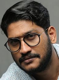 അഖില്‍ മാരാര്‍