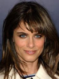 Amanda Peet