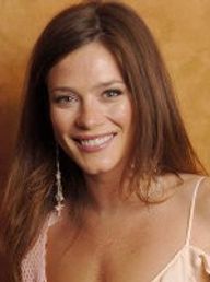 Anna Friel