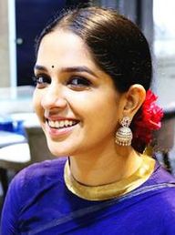 അപര്‍ണ നായര്‍