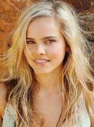Isabel Lucas