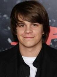 Johnny Simmons