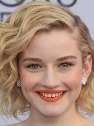 Julia Garner