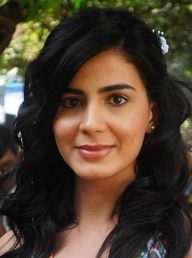 Kirti Kulhari