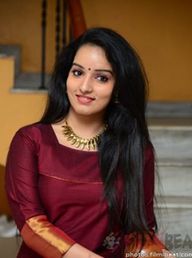 മാളവിക മേനോൻ