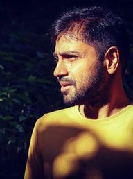 മനു വാര്യര്‍