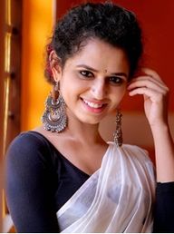 മീനാക്ഷി രവീന്ദ്രന്‍