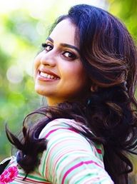 മൃദുല വാര്യര്‍