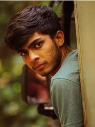 നസ്ലിന്‍ കെ.ഗഫൂര്‍