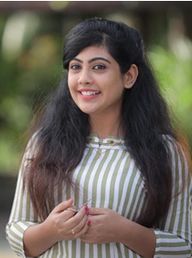 നയന എല്‍സ