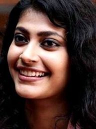 പാര്‍വ്വതി നമ്പ്യാര്‍