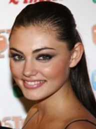 Phoebe Tonkin