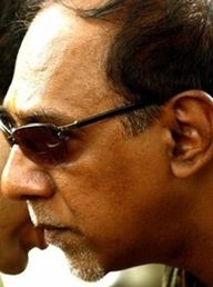 രാജീവ്‌ നാഥ്‌