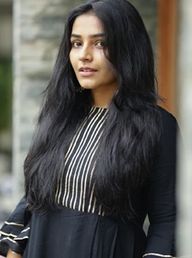 രജിഷ വിജയൻ