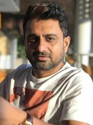 രതീഷ് ബാലകൃഷ്ണന്‍ പൊതുവാള്‍
