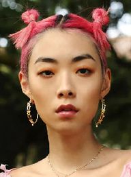 Rina Sawayama