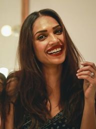 ശ്രുതി മേനോന്‍