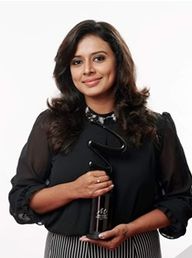 സിത്താര കൃഷ്ണകുമാർ