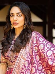 ശോഭിത ധുലിപാല