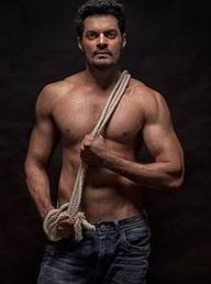 സുദേവ് നായര്‍