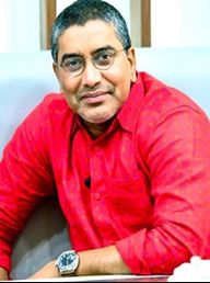 വിഎ ശ്രീകുമാര്‍ മേനോന്‍