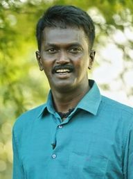 വാവ സുരേഷ്