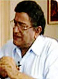 Vennira Aadai Murthy