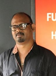 വിനോദ് സുകുമാരൻ