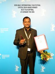 വിനോദ് വിജയൻ