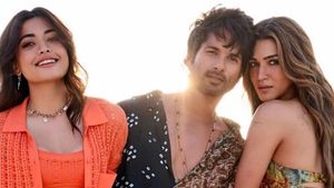 Cocktail 2: Is Shahid-Kriti's Mashooqa Copied?