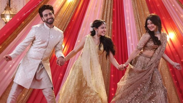 Yeh Rishta Kya Kehlata Hai Written Update March 31: Armaan Ignores Abhira After Their Intimate Moment - REASON