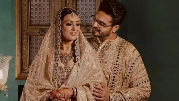 Hansika Motwani Opens Up Divorce From Sohael Khaturiya For First Time; Says 'It's Better To Get Off...'